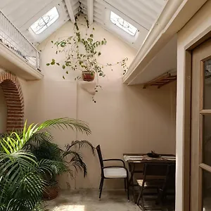 Great Location ! 4 Bedroom In The Heart Of Cartagène